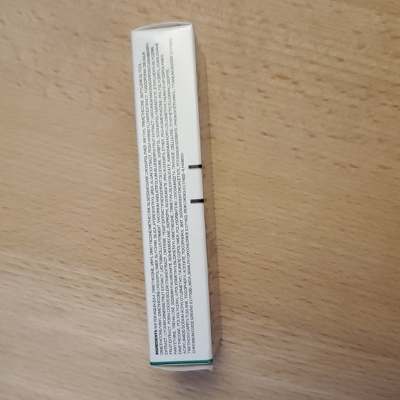 Smashbox Photo Finish Correct Anti-Redness Primer - Picture 7 of 7